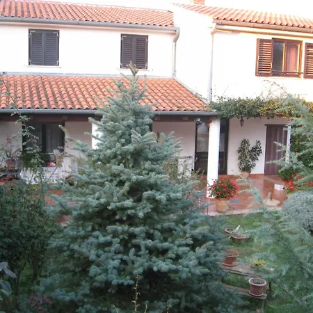 Apartment Katja Im Ersten Stock